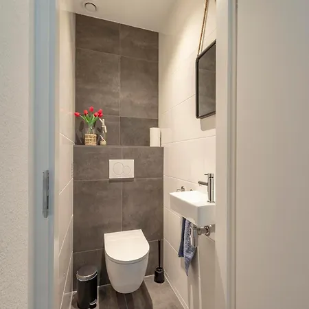 An Open Spacious Appartement