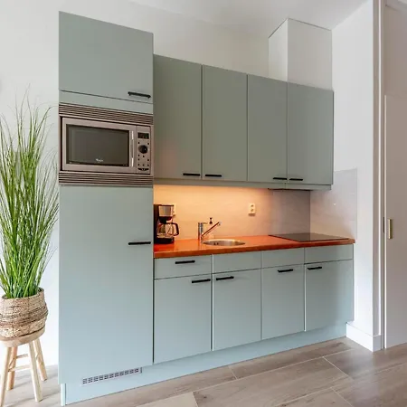 An Open Spacious Appartement *