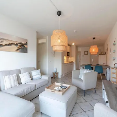 An Open Spacious Appartement