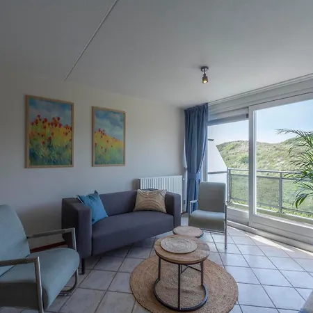 An Open Spacious Appartement *